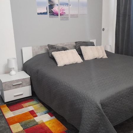 Apartmani Delas 2 Пиешчана Увала Екстериор снимка
